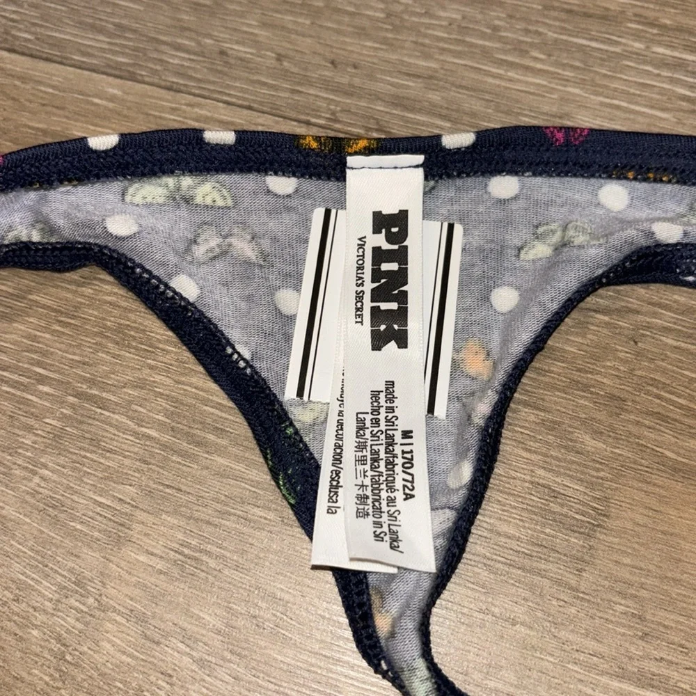 PINK Victoria’s Secret Thong Panty